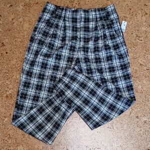 Garage Women's Pleated Black/White Tartan Plaid Pants Size L NWT